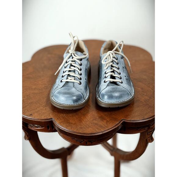 Dr. Martens  Portugal Blue Oxford Lace Up Loafer Men's US 5 Women's US 6  #0001 - Picture 2 of 8